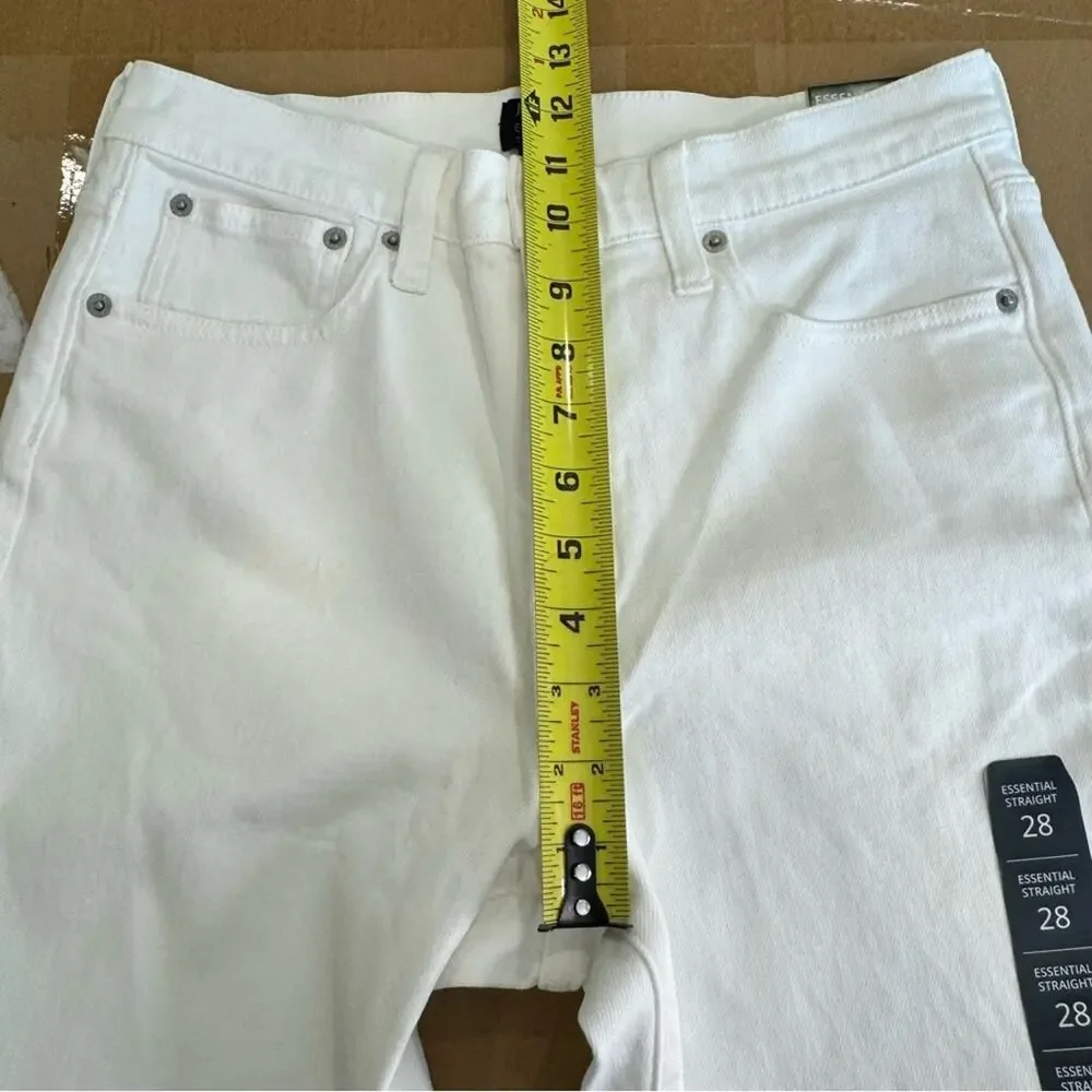 NWT J. Crew Essential straight W28 white jean in all-day stretch BX520 High Rise